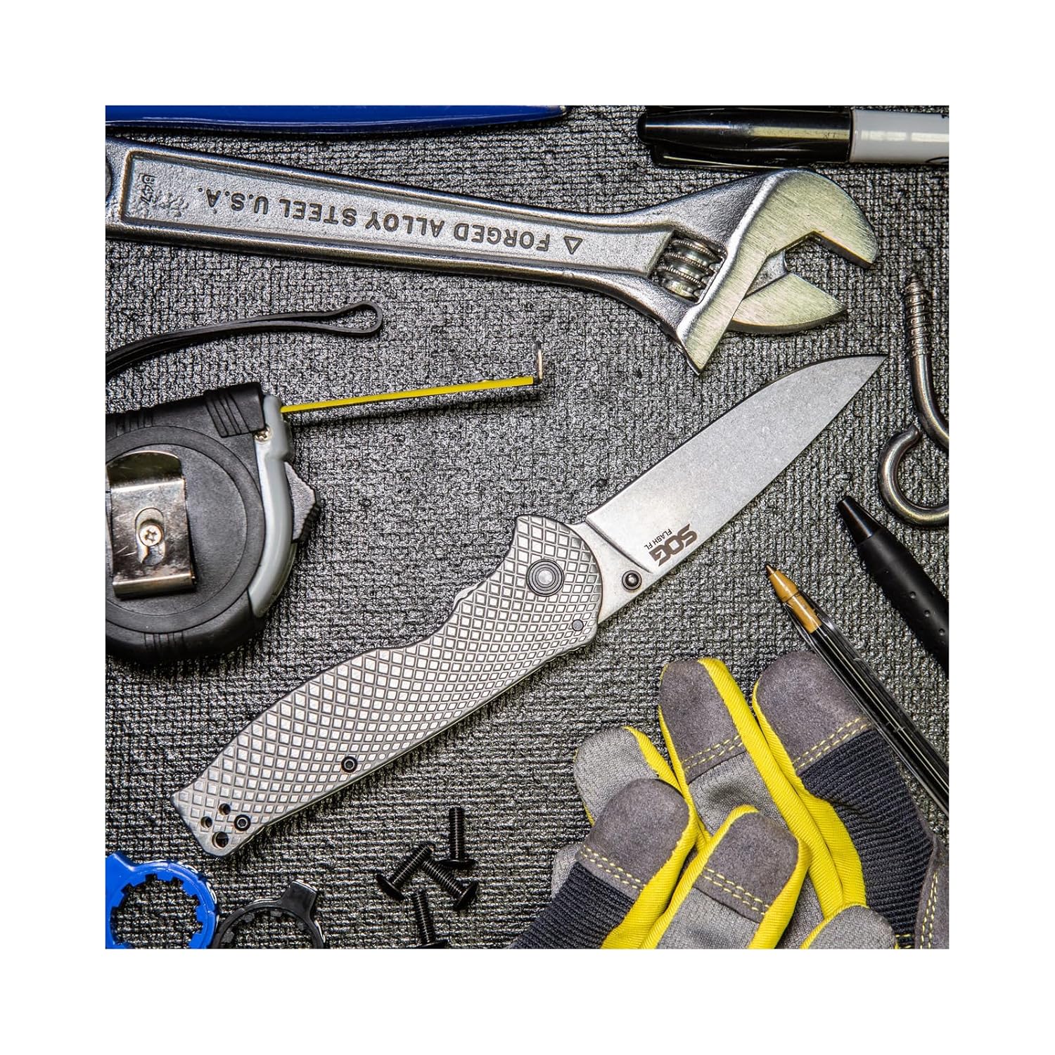 SOG Flash FL Folding Knife | Reversible Daily-Carry Pocket Clip and Frame Lock, Quick Opening, Stainless Steel Handle