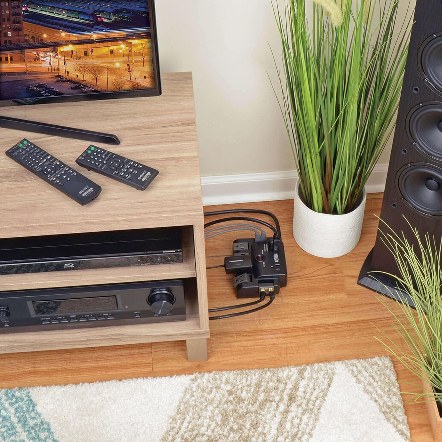 TRIPP LITE Protect It! 6-Outlet Surge Protector