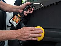 Meguiar's Gold Class Leather & Vinyl Cleaner - Leather and Vinyl Cleaner Formulated for Automotive
