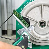 Greenlee L107 Electrician's Magnetic Torpedo Level with Conduit Bending Offset Aid, Green