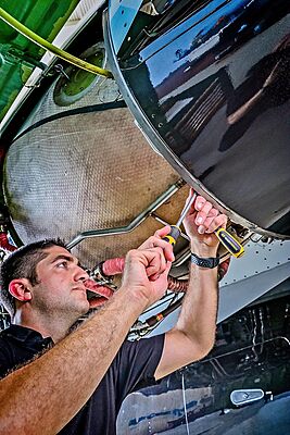 GEARWRENCH #3 x 6" Phillips Dual Material Screwdriver - 80011H