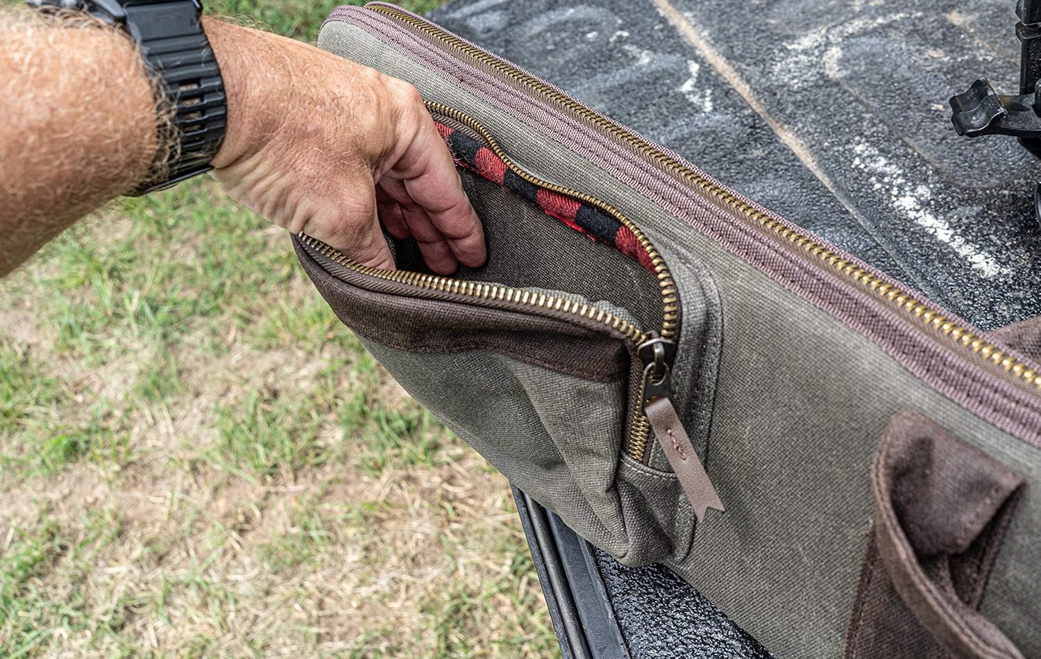 EVOLUTION OUTDOOR Rawhide Series Waxed Canvas Rifle and Shotgun Case
