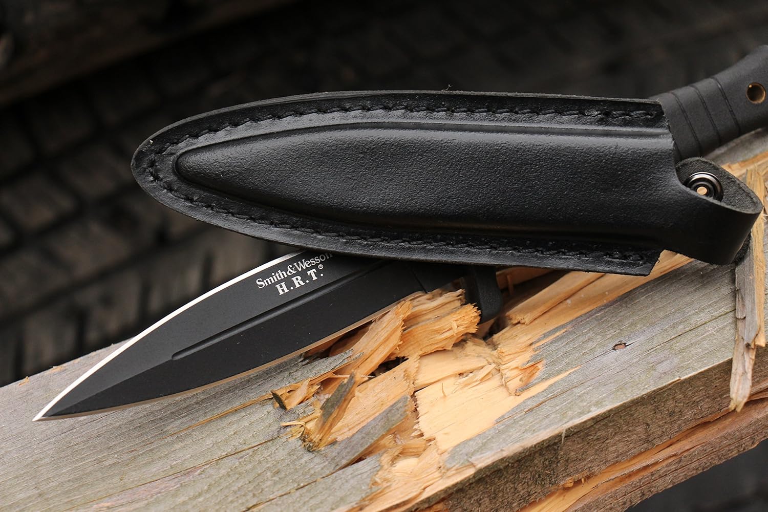 SMITH & WESSON H.R.T. Full Tang Dual-Edged Fixed Blade Knife