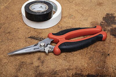 Crescent Wiss 8-1/2" EZ Utility Snip - Easy Snips for Home Improvement, Repair Shops & Garden