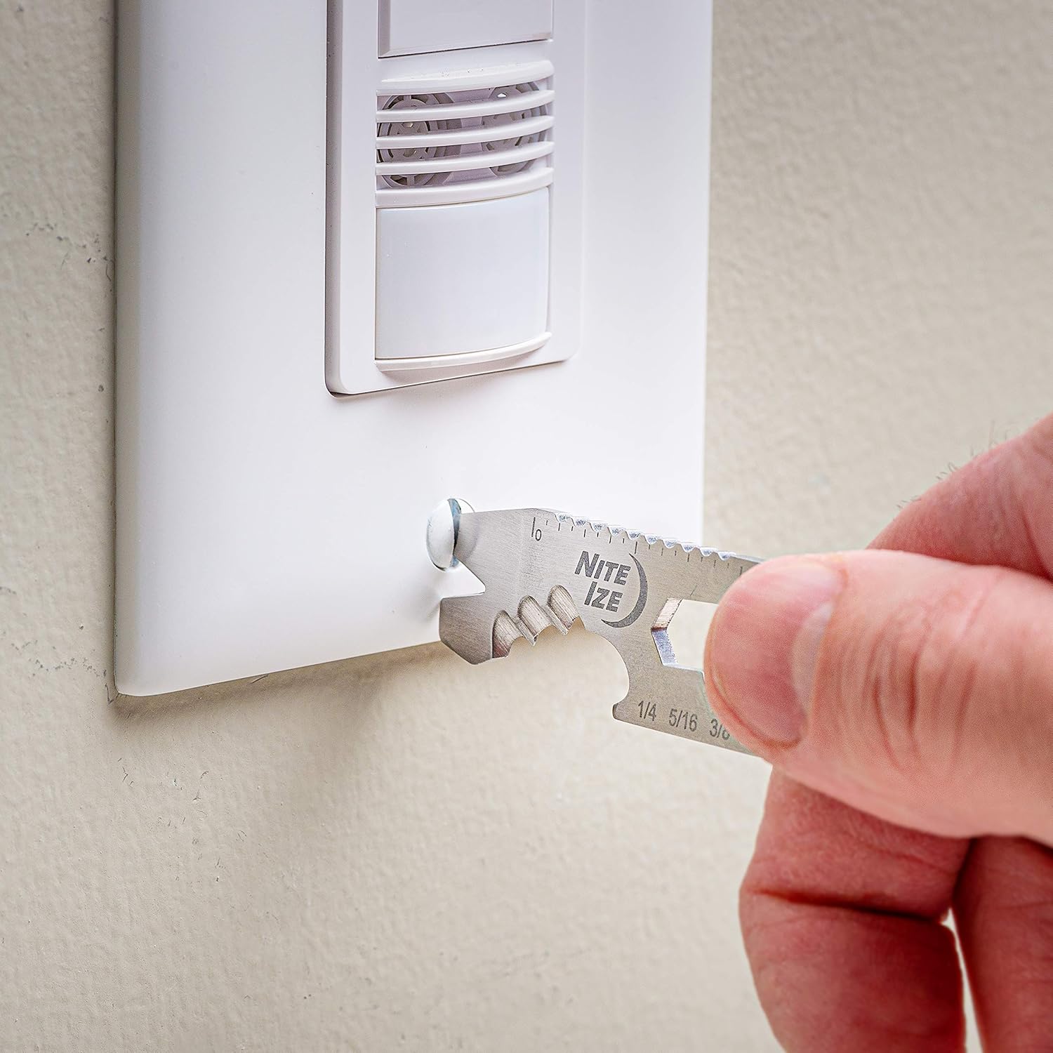 Nite Ize KMTSE-11-R3 DoohicKey Keychain Multi Tool, 1 Count (Pack of 1), Stainless Steel