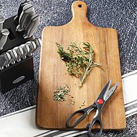 Oster Edgefield 14-Piece Stainless-Steel Cutlery Knife Set With Knife Block, Silver/Black