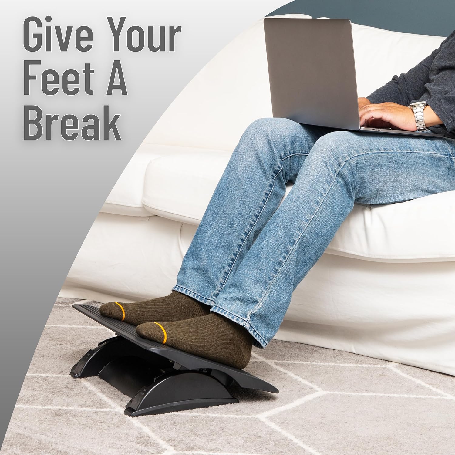 MIND READER Adjustable Ergonomic Foot Rest