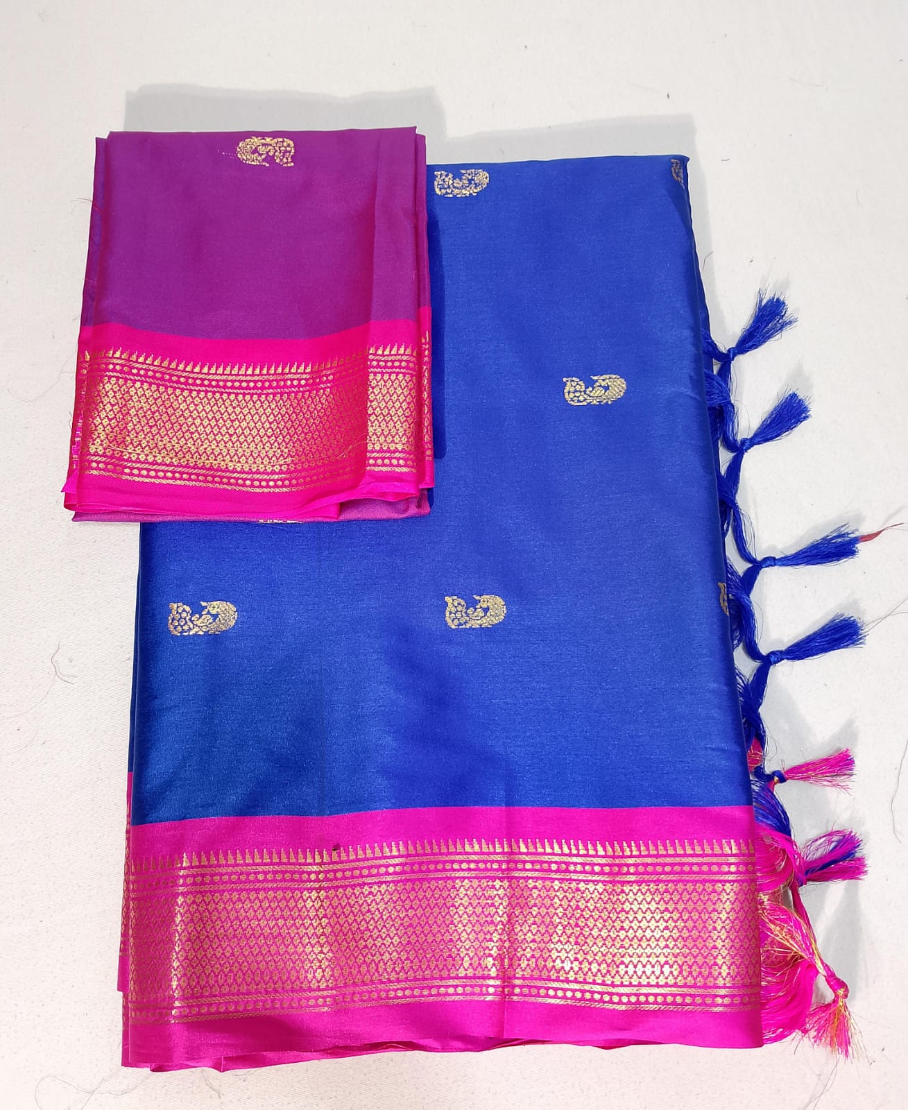 N320: Ready To Ship Beautiful Paithani Silk Saree With Unstitched Blouse