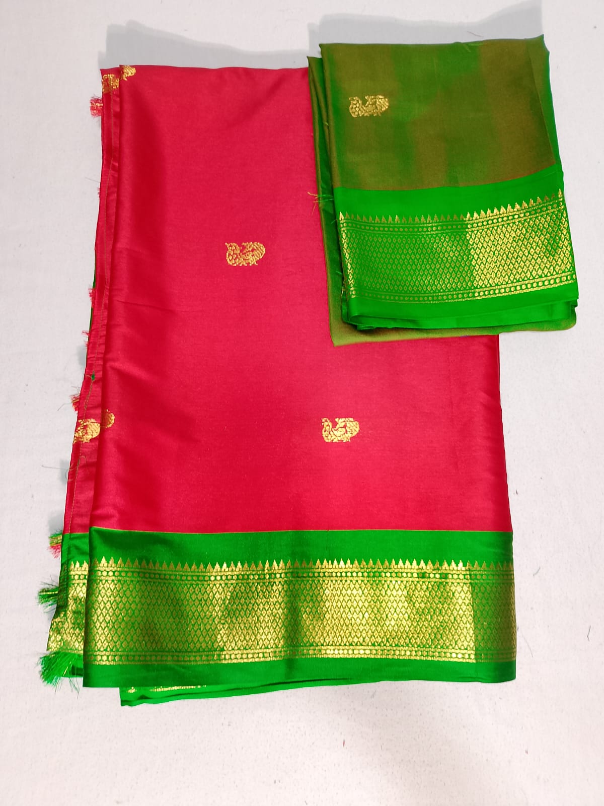 N328: Ready To Ship Beautiful Paithani Silk Saree With Unstitched Blouse