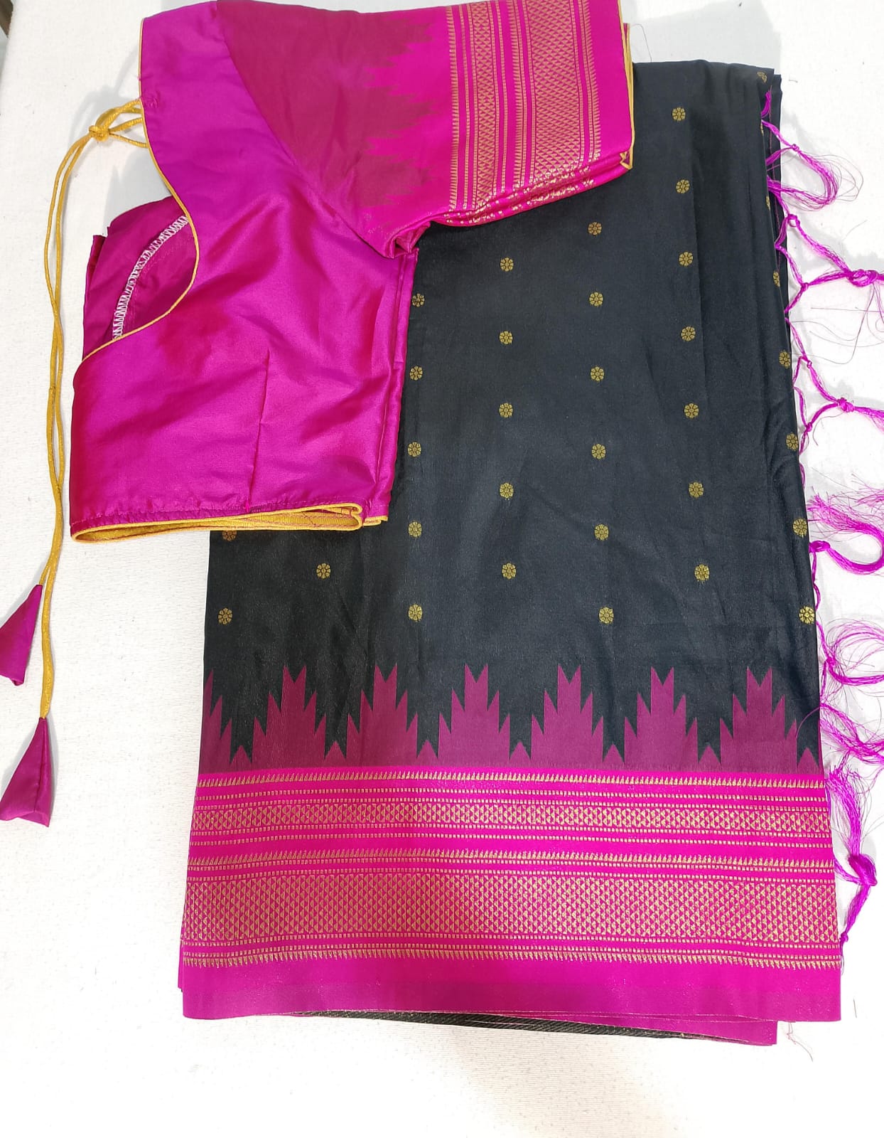 N332: Ready To Ship Beautiful Paithani Silk Saree With Stitched Blouse