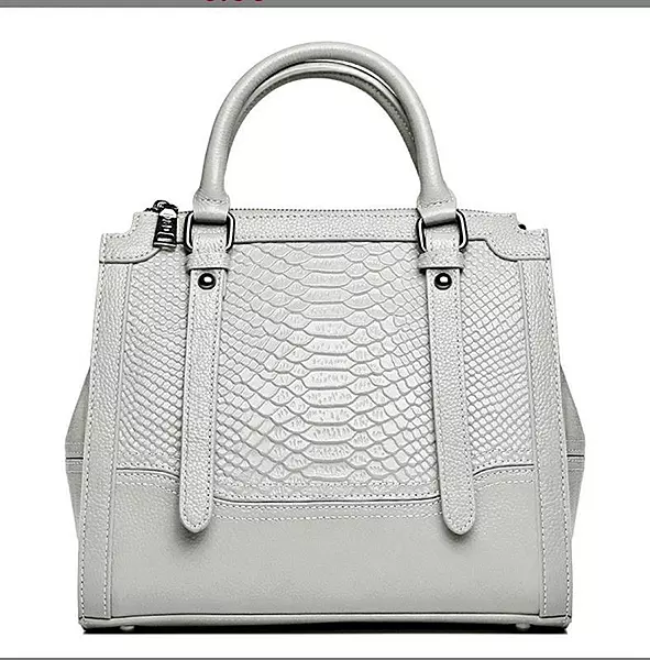 AMAZON SHOULDER BAG
