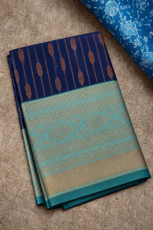 Vairaoosi saree Blue