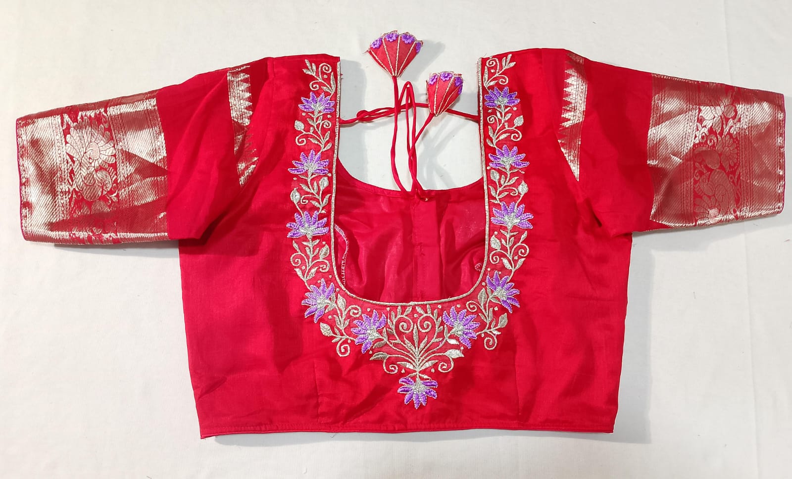 T2: Ready To Ship Beautiful Mangalagiri Kuppadam Saree With Stitched Embriodery Work Blouse