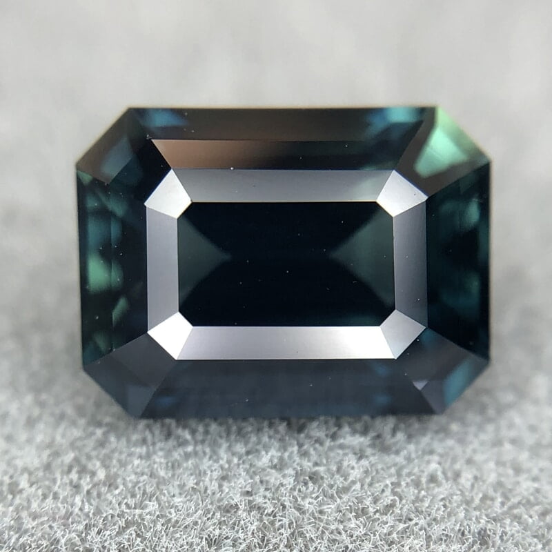 2.11ct Octagon Step Cut Sapphire 2.11ct Octagon Step Cut Sapphire