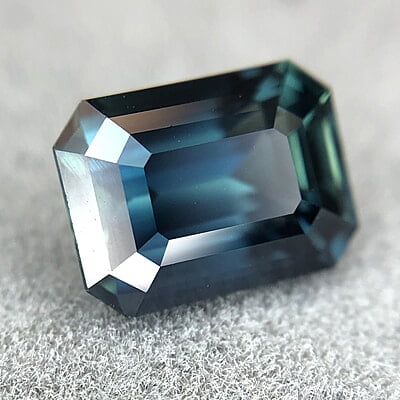2.11ct Octagon Step Cut Sapphire 2.11ct Octagon Step Cut Sapphire
