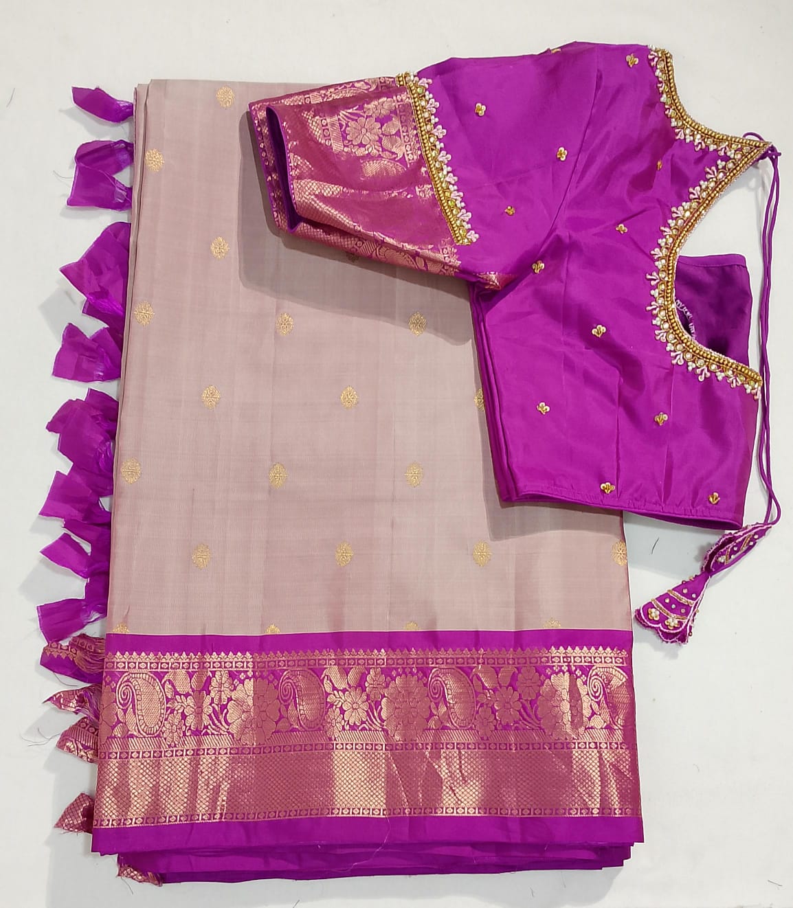 N187: Ready To Ship Beautiful Saree With Stitched Blouse