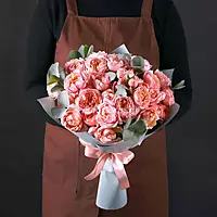 11 Julietta Peony Roses And Eucalyptus Bouquet