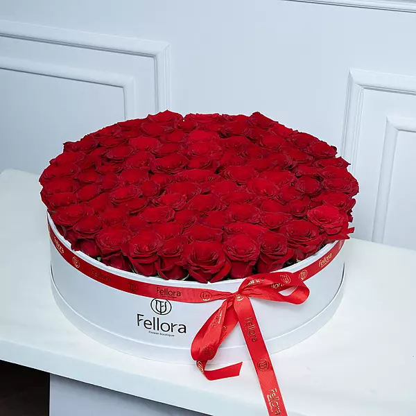 101 Red Roses Luxury White Grand Flower Box