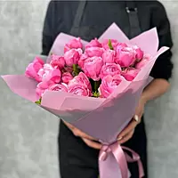 11 Pink Peony Rose Bouquet
