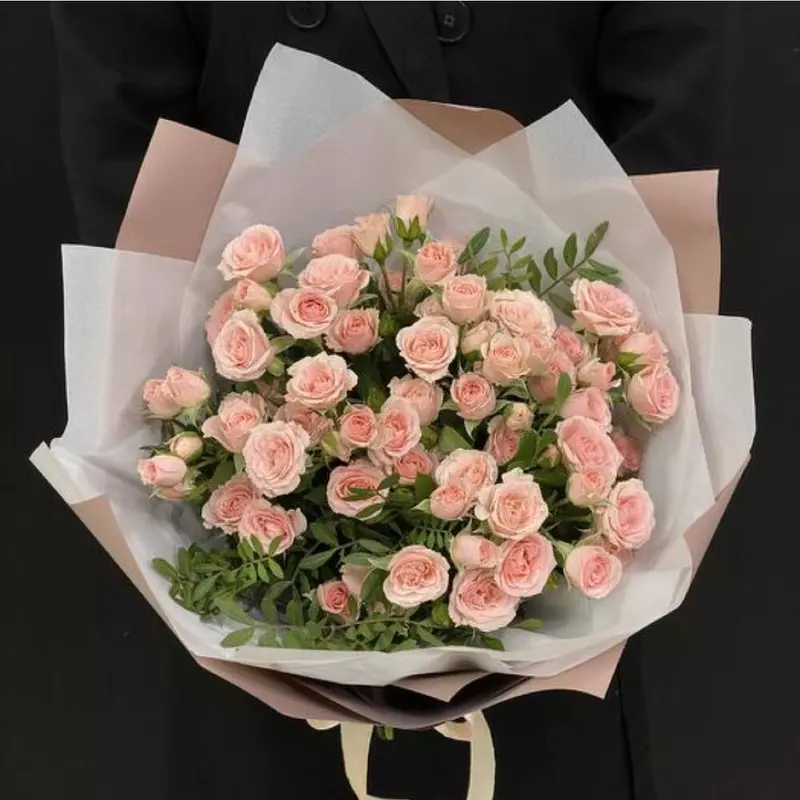 11 Sweet Sara Spray Rose Bouquet