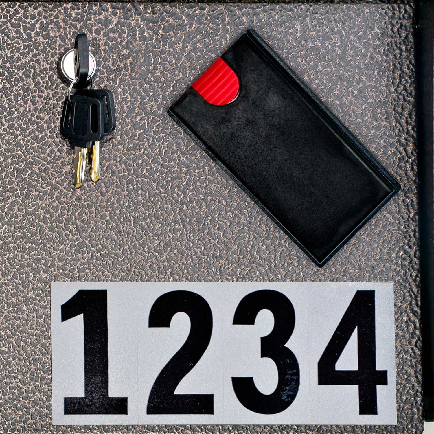 MAIL BOSS Metro Wall-Mount Locking Mailbox