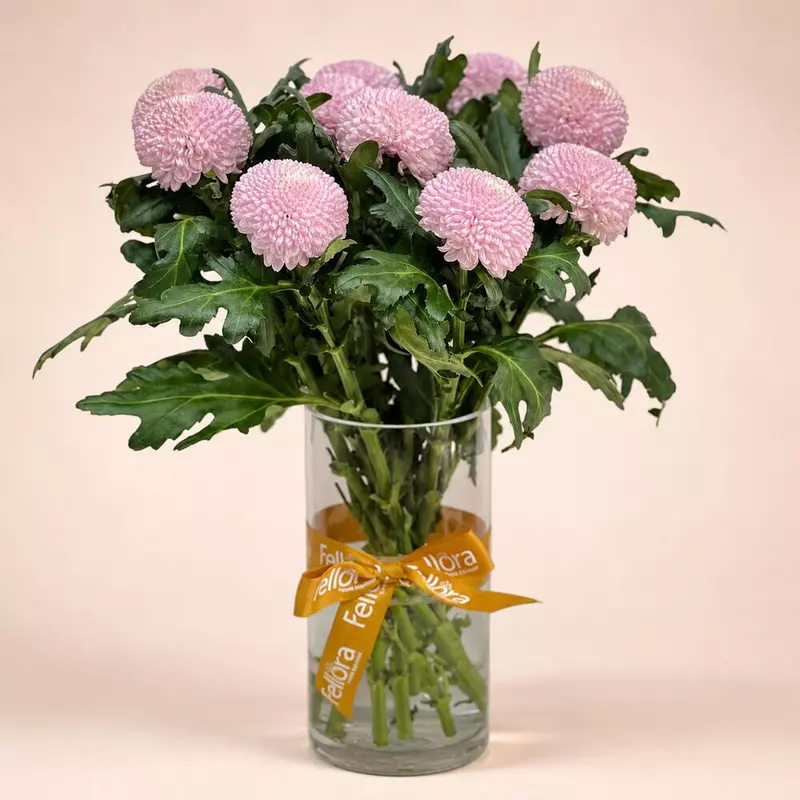 11 Chrysanthemum Ping Pong Vase
