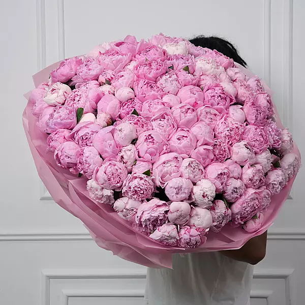 101 Pink Peonies Grand Luxury Bouquet