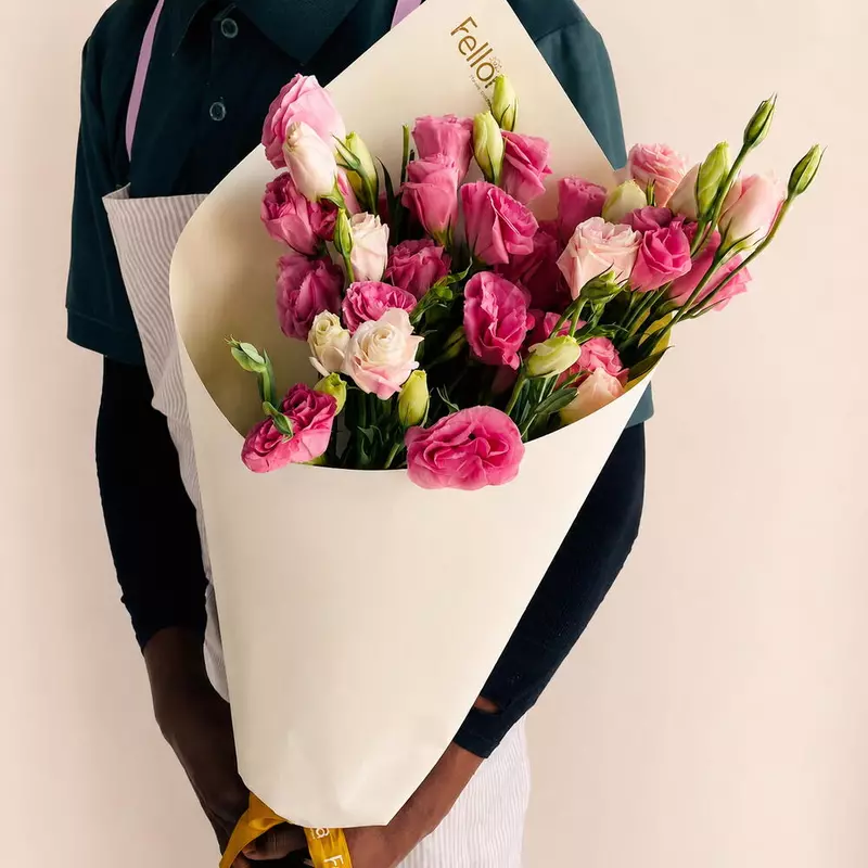 11 Pink Lisianthus Bouquet