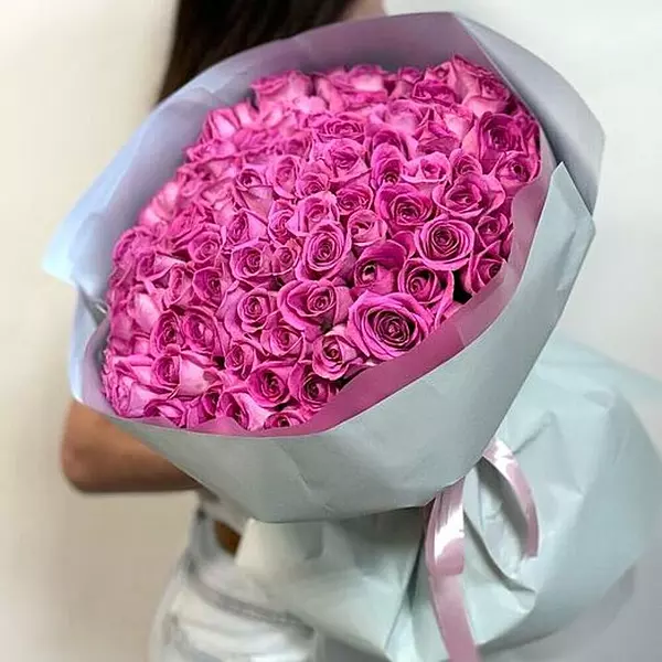 101 Pink Roses Luxury Bouquet
