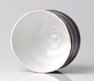 Sara High Fire Opaque white AD14 Sara High Fire Opaque white AD14