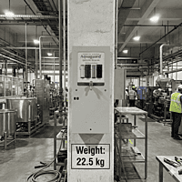 Industrial-grade Aquaguard 25 LPH RO water filter with storage Industrial-grade Aquaguard 25 LPH RO water filter with storage