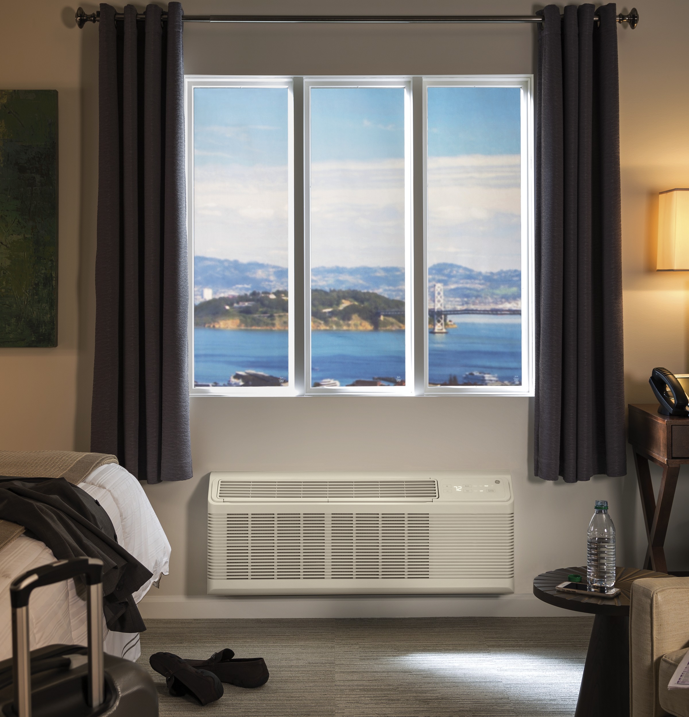 GE Zoneline® AZ65H12DAB Heat Pump Unit 12,000 BTU, 230/208 Volt