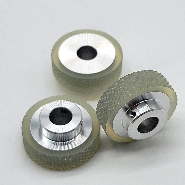 Interroll Knurled-Grip Drive Wheel — 2.25" OD x 0.75" W, 3/8" Bore, Set-Screw Hub