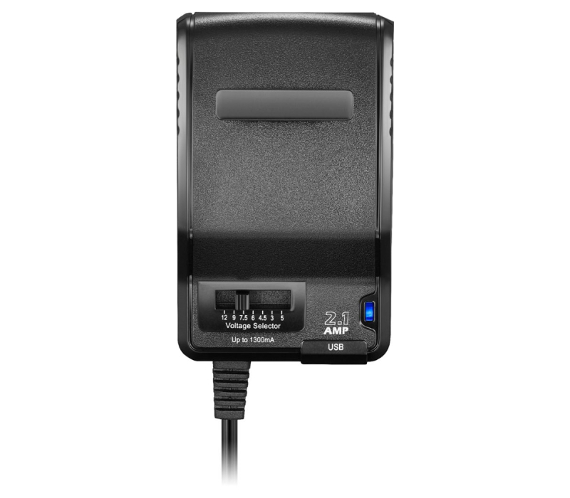 Adaptateur Universel + USB Type A  Insignia Boite Ouverte