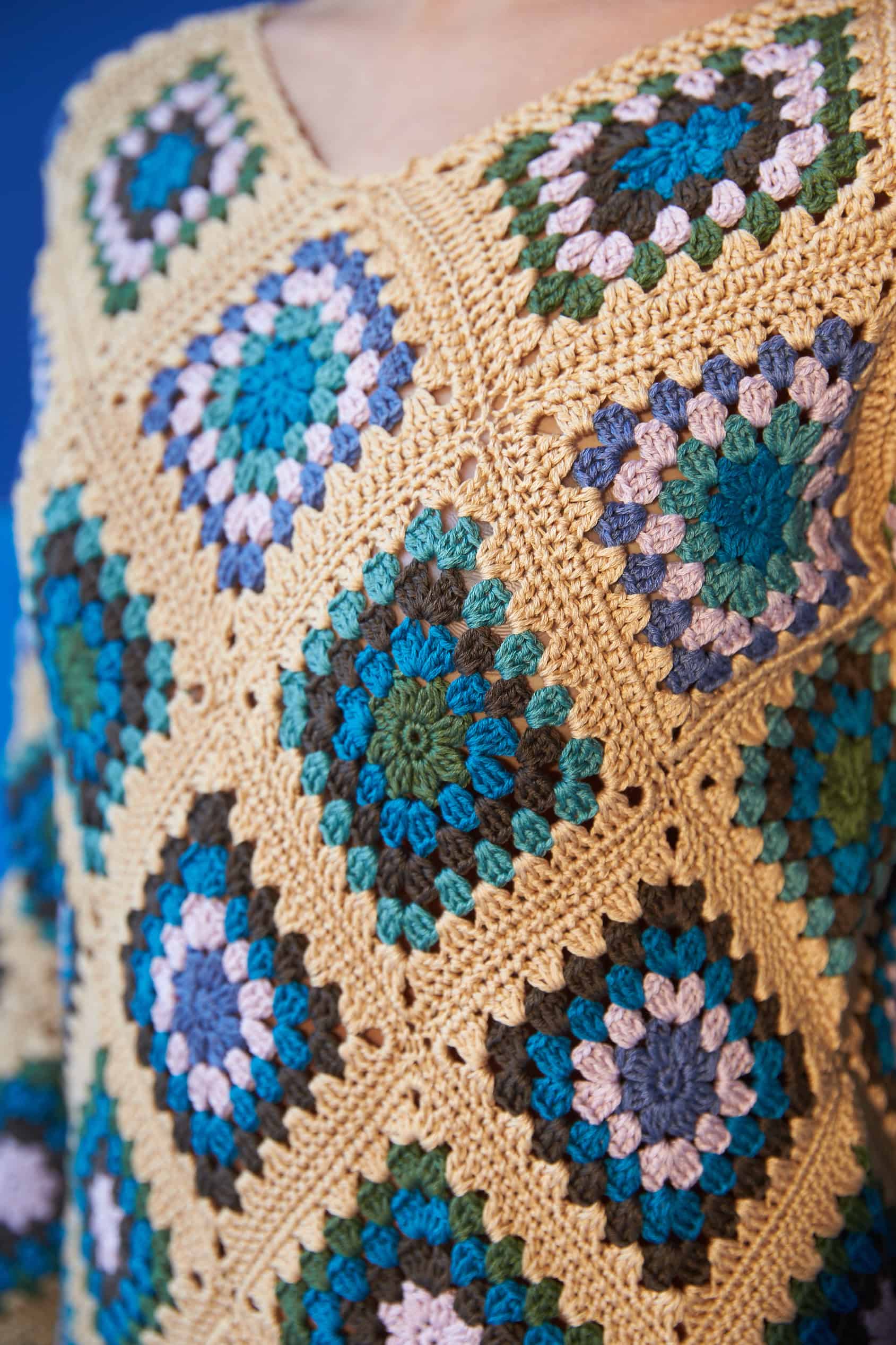 SCHEDA MAGLIA CHEOPE – Abito Mosaico SCHEDA MAGLIA CHEOPE – Abito Mosaico