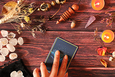 Spiritual Readings with Santa Muerte