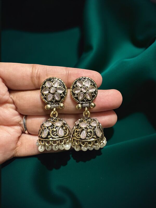 Antique Finish Oxidised Jumkha with Pearls