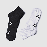 Black & White Offer  2 Medium Packs of 3 Short Pcs