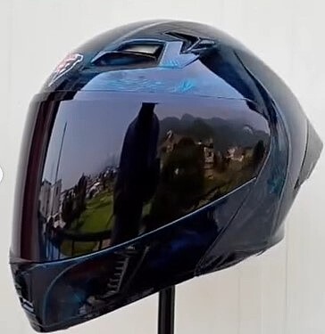 STEELBIRD SBA-20 ISS CANVAS GLOSSY BLACK/BLUE C/V 580 MM WITH EXTRA SMOKE VISOR, BLACK SPOILER