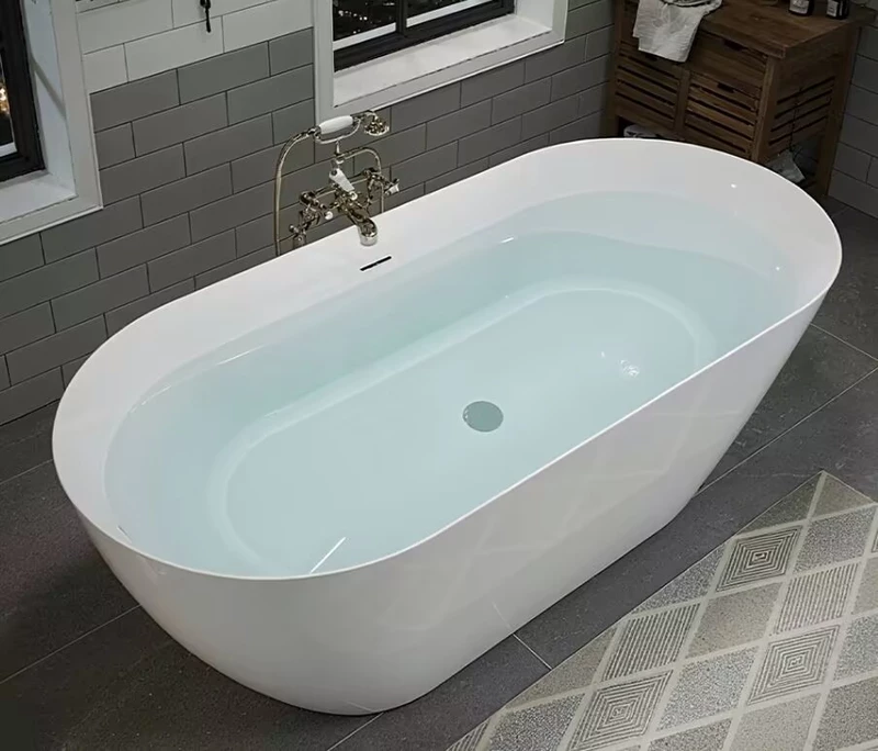 60" Acrylic Freestanding Soaker Tub - Matte Black Drain Cover