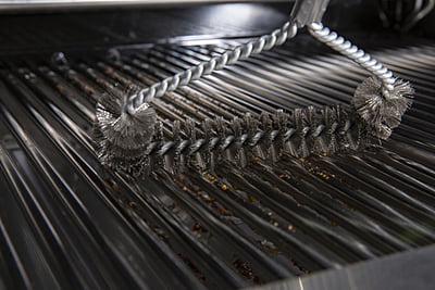Broil King Grill Brush - Tri-Head - Twisted Broil King Grill Brush - Tri-Head - Twisted