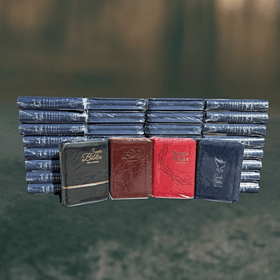 Biblia de Bolsillo Café / Imitación Piel / Letra Pequeña de 9 - Caja de 35 unidades