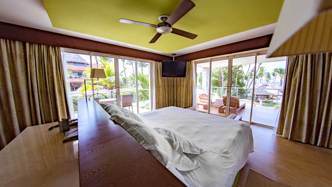 Punta Cana 2026 Upgrade Panoramic Suite Ocean Front Premium-1