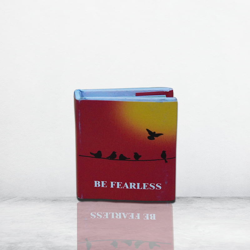 Be Fearless (English) (Deluxe) Be Fearless (English) (Deluxe)