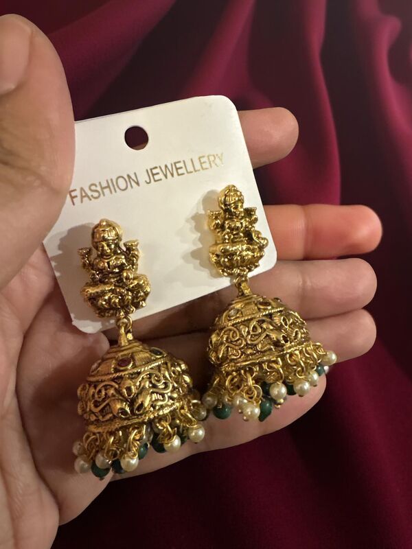 Antique finish Lakshmi Gold Jumkha