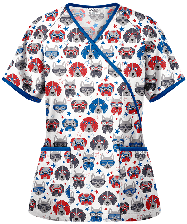 Blusa Médica UA Patriotic Pups White con Cuello de Efecto Cruzado