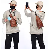 Bull Captain Leather Chest Bag