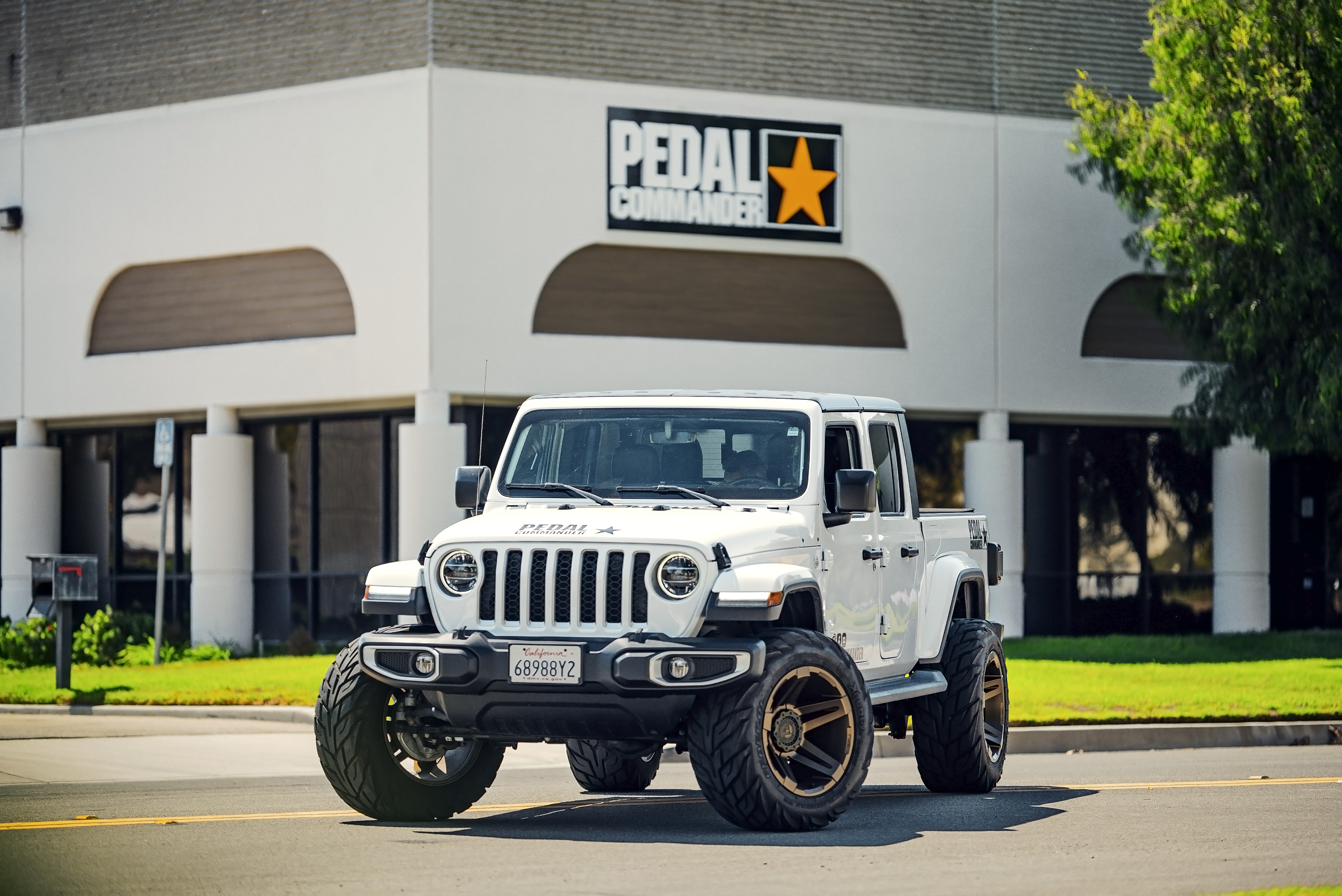 Pedal Commander® Throttle Response Controller For Jeep Wrangler