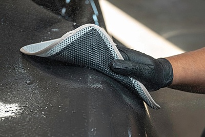 Chiffon de decontamination perfore 12x12 Chiffon de decontamination perfore 12x12