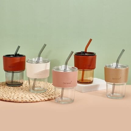 COFFEE CUP WITH STRAW